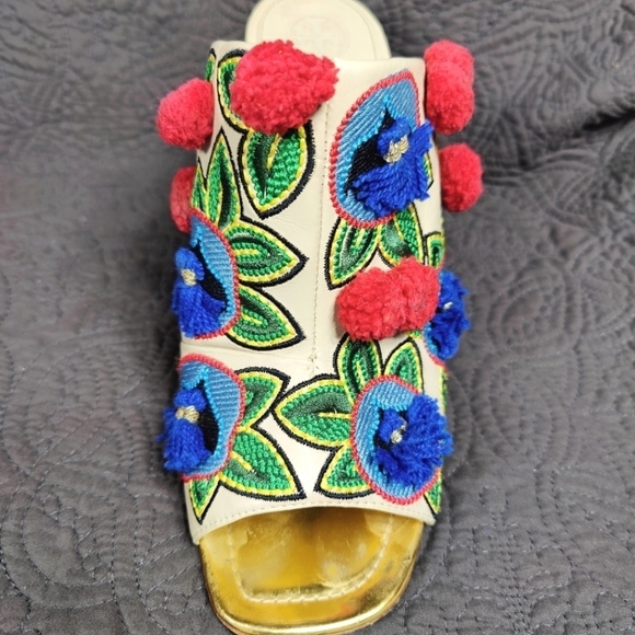 Tory Burch Multicolor Christmas Embroidered Leather Ellis Peep Toe Heel Mule 10M - Picture 4 of 11